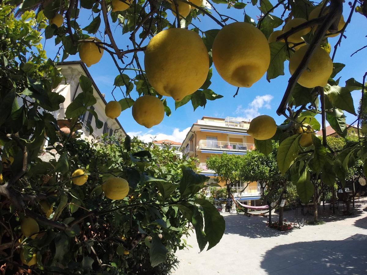 Hotel Villa Delibera Varazze Exteriér fotografie