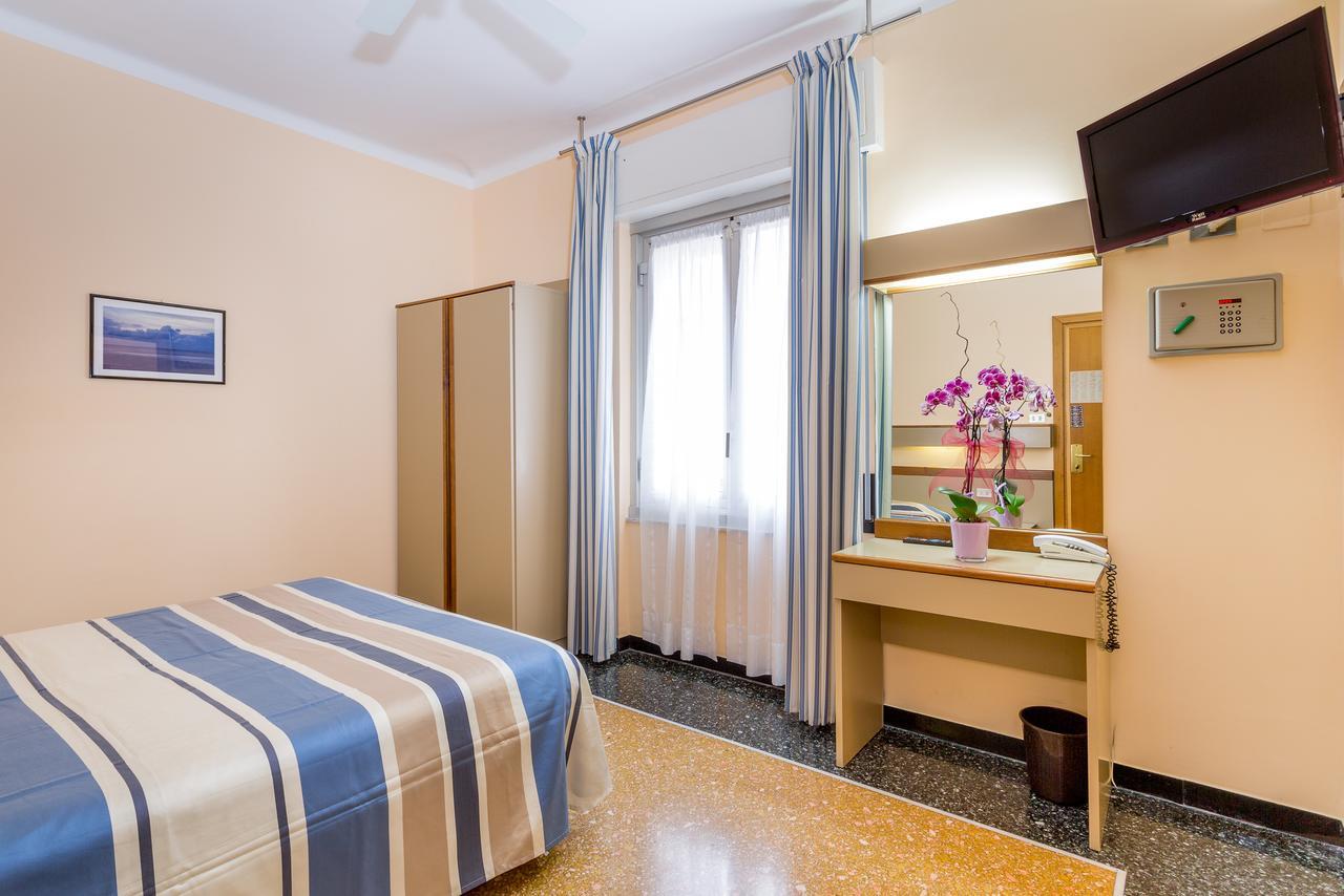 Hotel Villa Delibera Varazze Pokoj fotografie